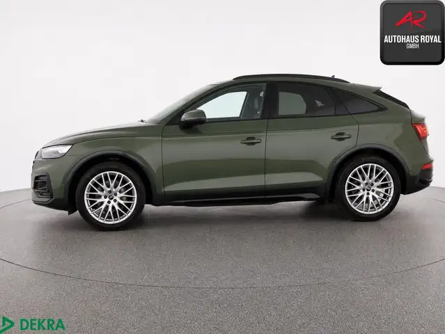 Audi Q5 view 2