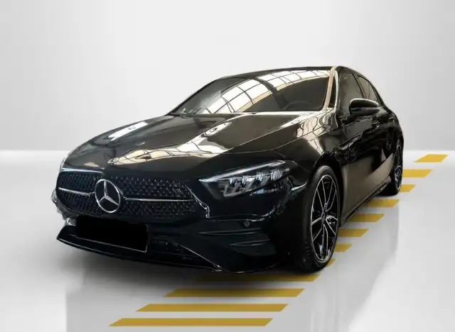 Mercedes-Benz A 200 A 200 AMG Line Advanced Plus auto PREMIUM+AMG+19"+LUCI AMBIENTE+PREZZO REALE SENZA VINCOLO DI FINANZIAMENTO