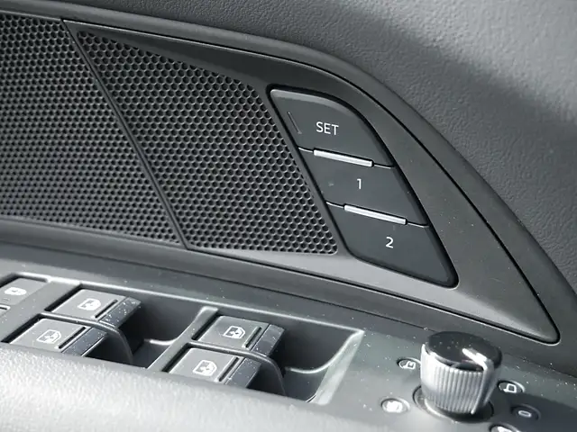 Audi E-Tron GT view 10