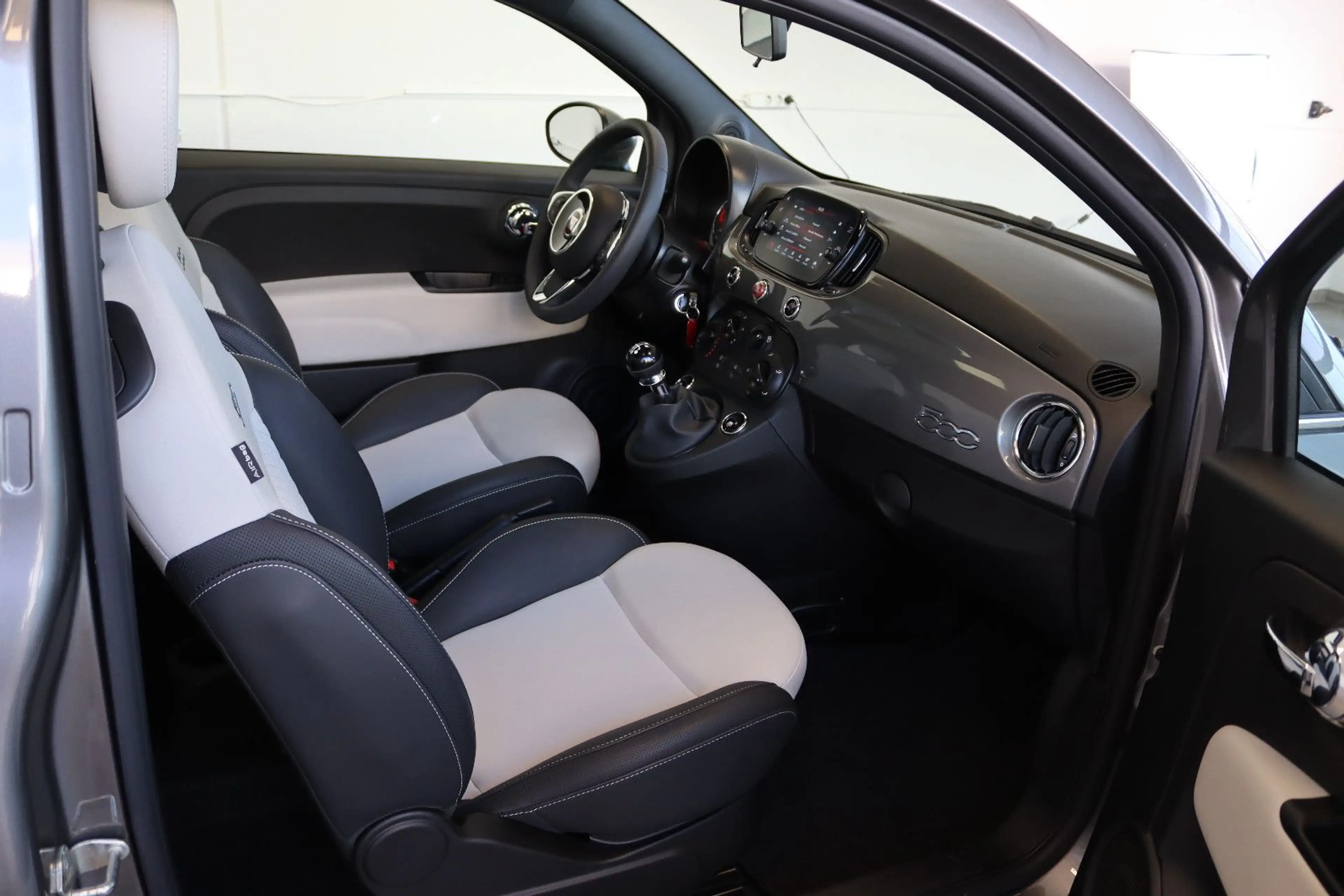 Fiat 500 Dolcevita *Panorama*PDC*DAB*Klima*Alu*Temp.* — photo 8