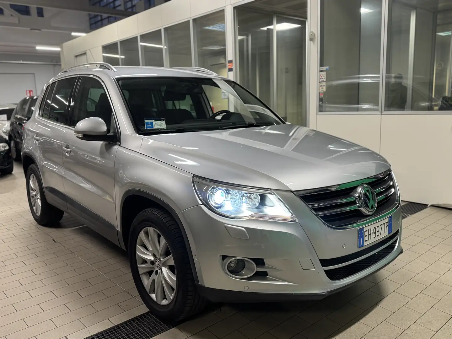 Volkswagen Tiguan 1.4 tsi Sport&Style 4motion 1 PROPRIETARIO 29.000k - 1