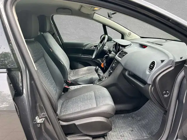 Opel Meriva view 3