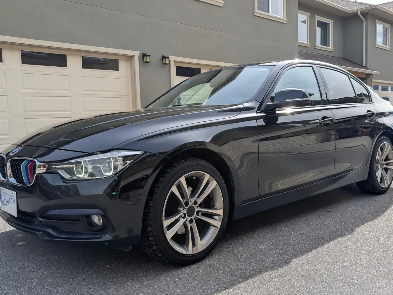 BMW 3 Series снимка BMW 3 Series