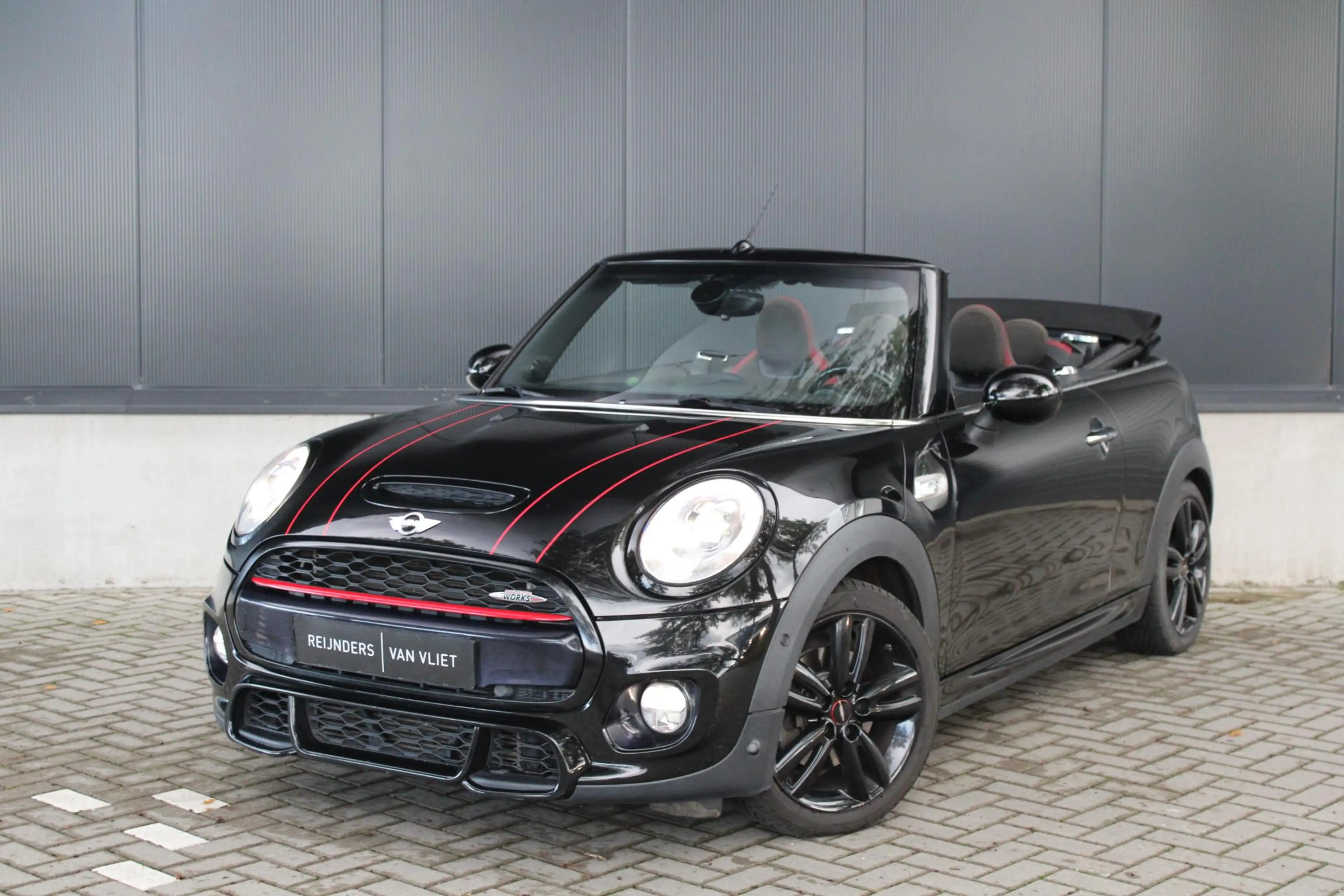MINI Cooper S Cabrio 2.0 Chili John Cooper Works | Wired | Rear View Ca — photo 10