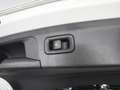 Mercedes-Benz A 200 AMG-DISTRONIC-KEYLESS-AHK-KAM-UVP 51.000,- Blanc - thumbnail 17