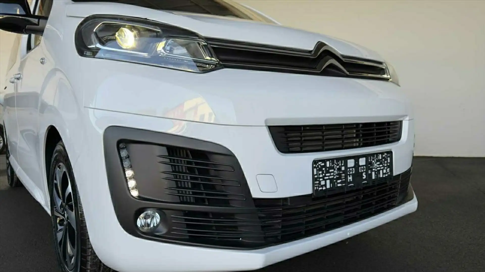 Citroen Spacetourer 2,0 Blue HDI Automatik 8- Sitzer Navi Kamera Blanc - 1