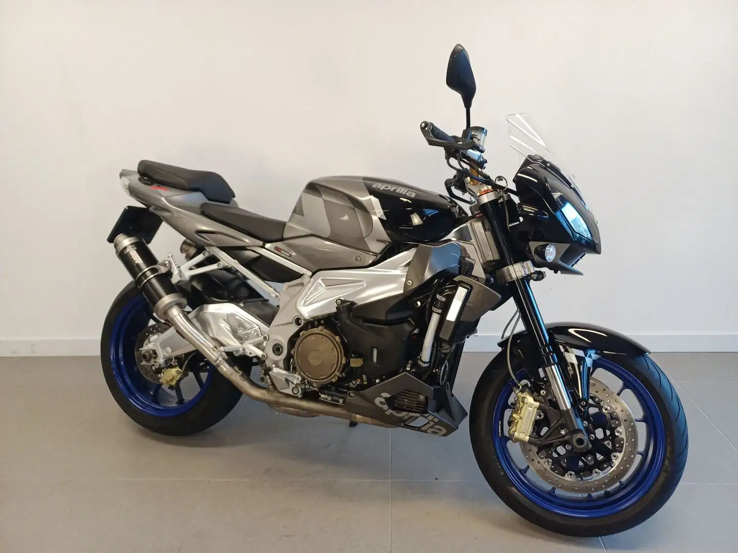 Aprilia Tuono 1000 R Zwart - 2