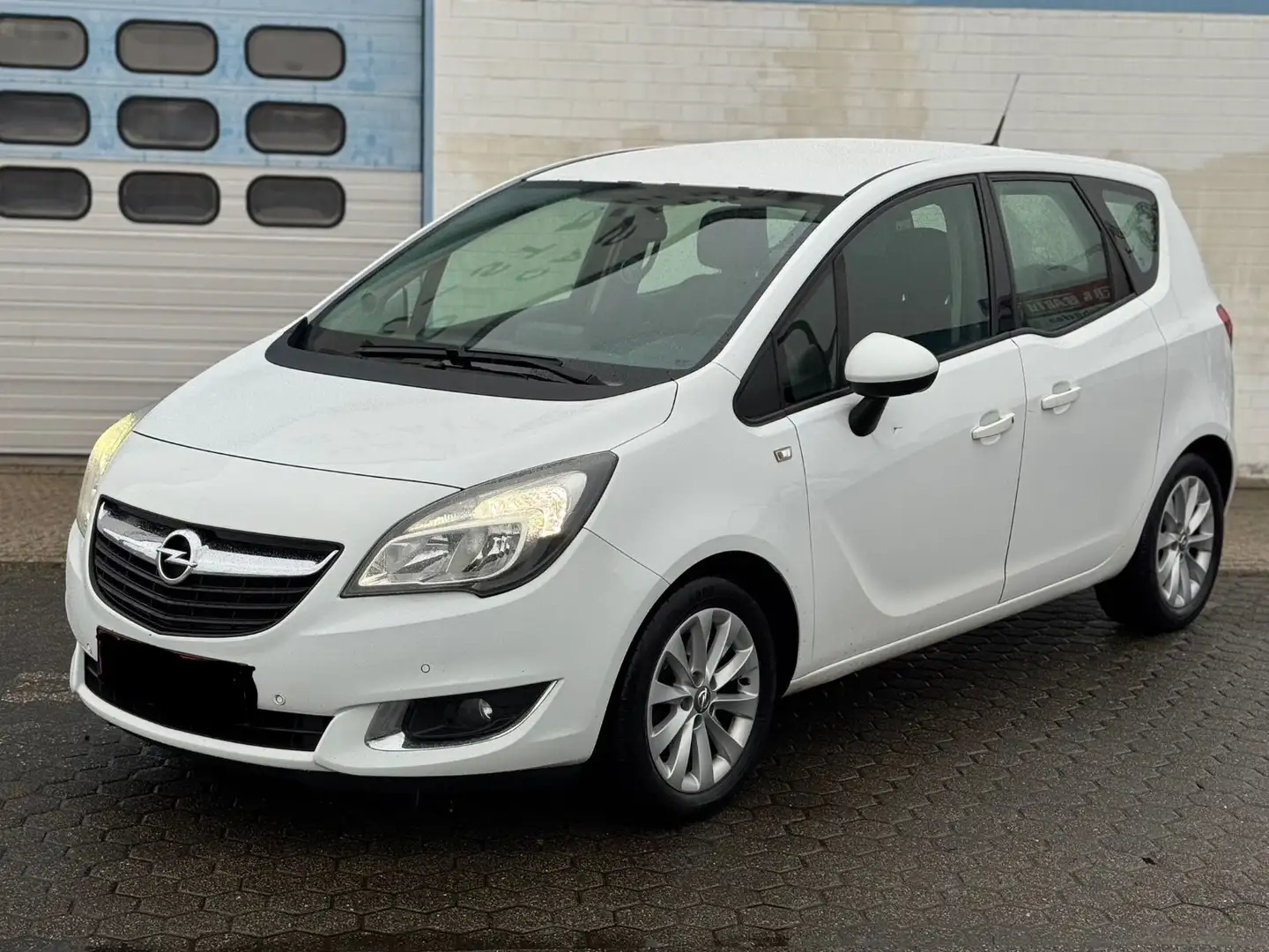 Opel Meriva B Edition Weiß - 2