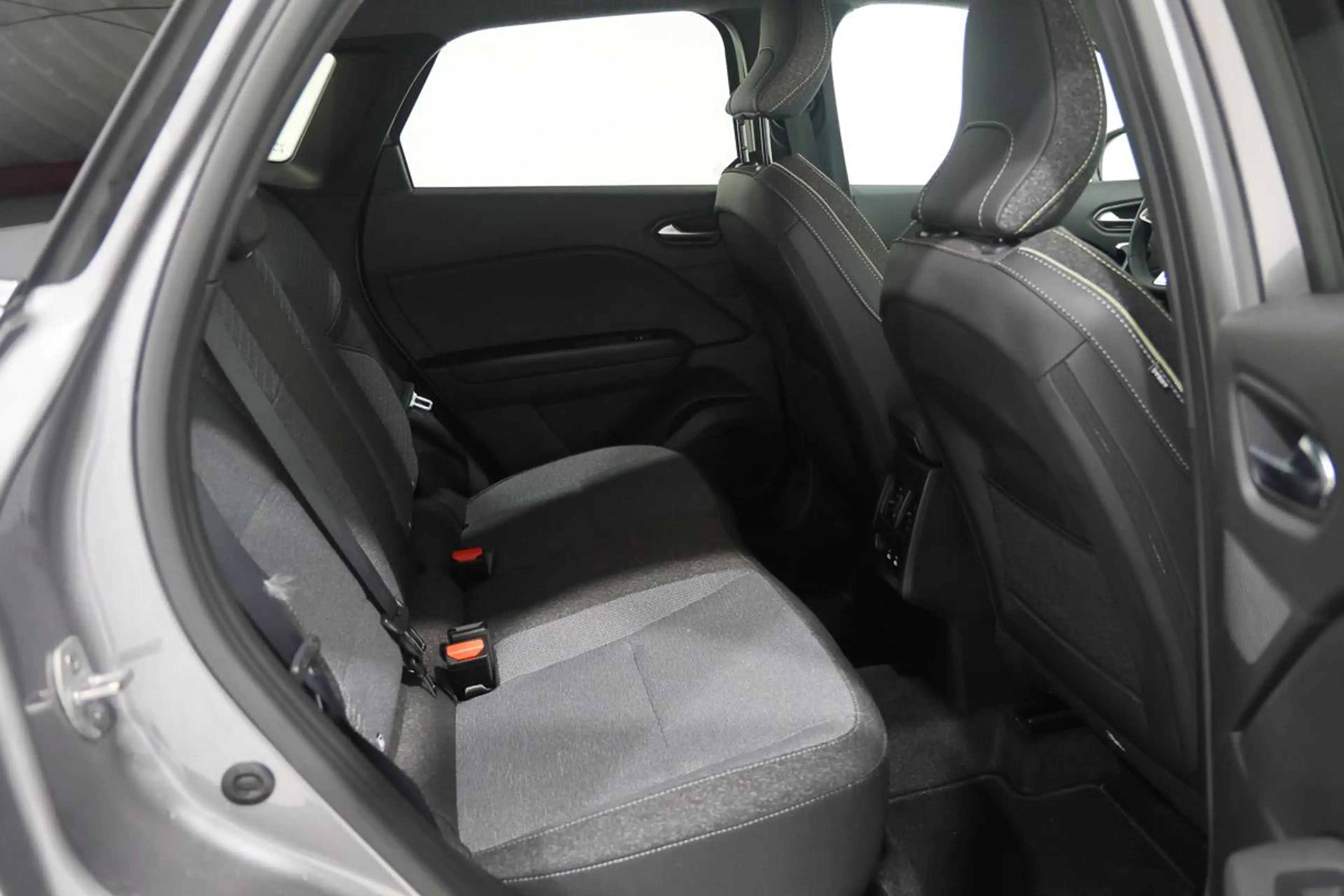 Renault Symbioz 1.4 TCE 140 EDC TECHNO  LED GPS ACC CAMERA JA18 — photo 10