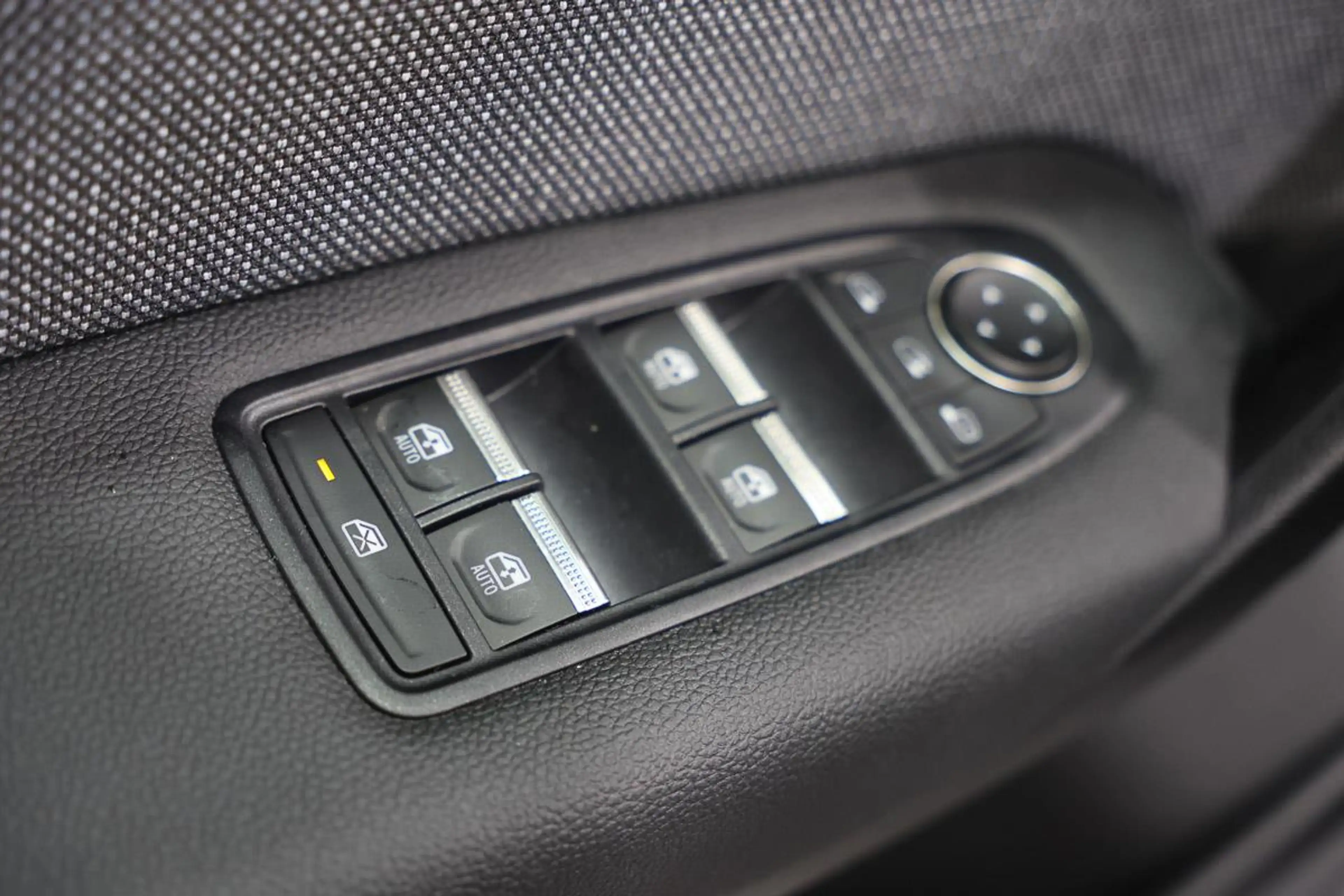 Renault Symbioz 1.4 TCE 140 EDC TECHNO  LED GPS ACC CAMERA JA18 — photo 14