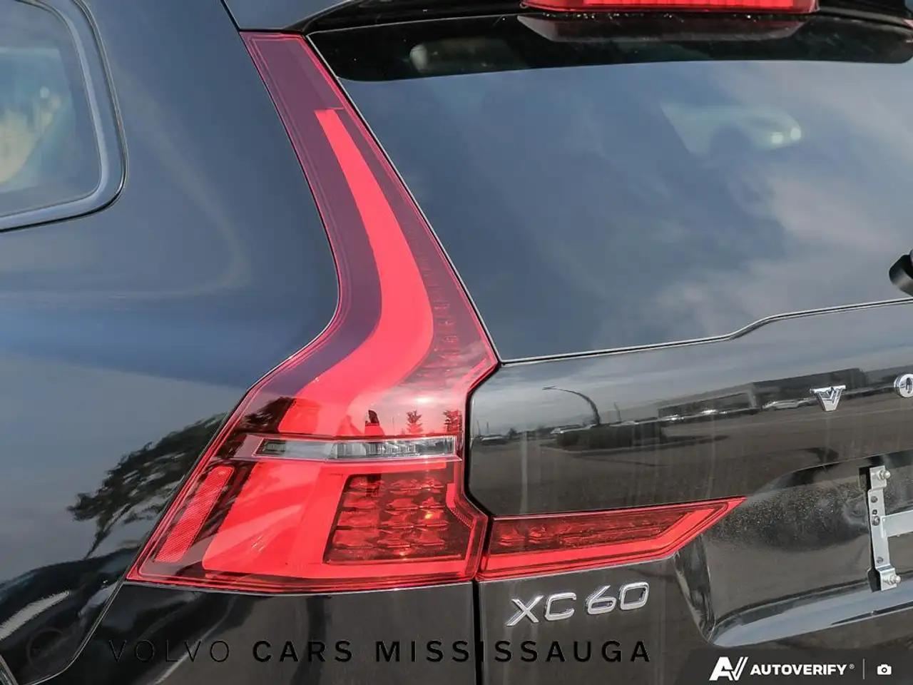Volvo XC60 снимка Volvo XC60