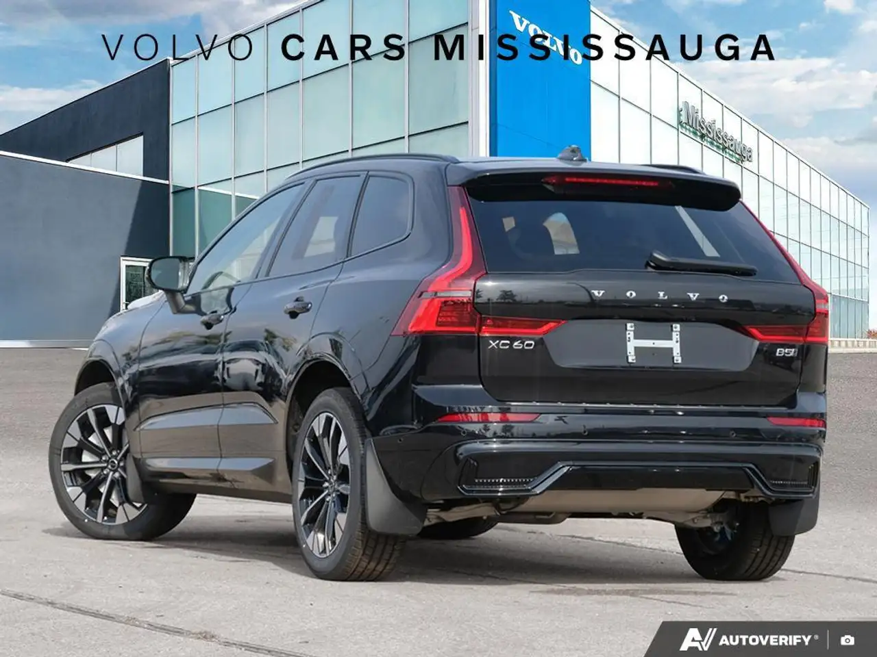 Volvo XC60 снимка Volvo XC60