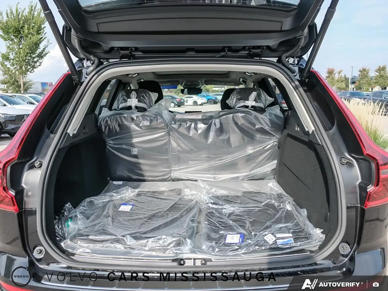 Volvo XC60 снимка Volvo XC60