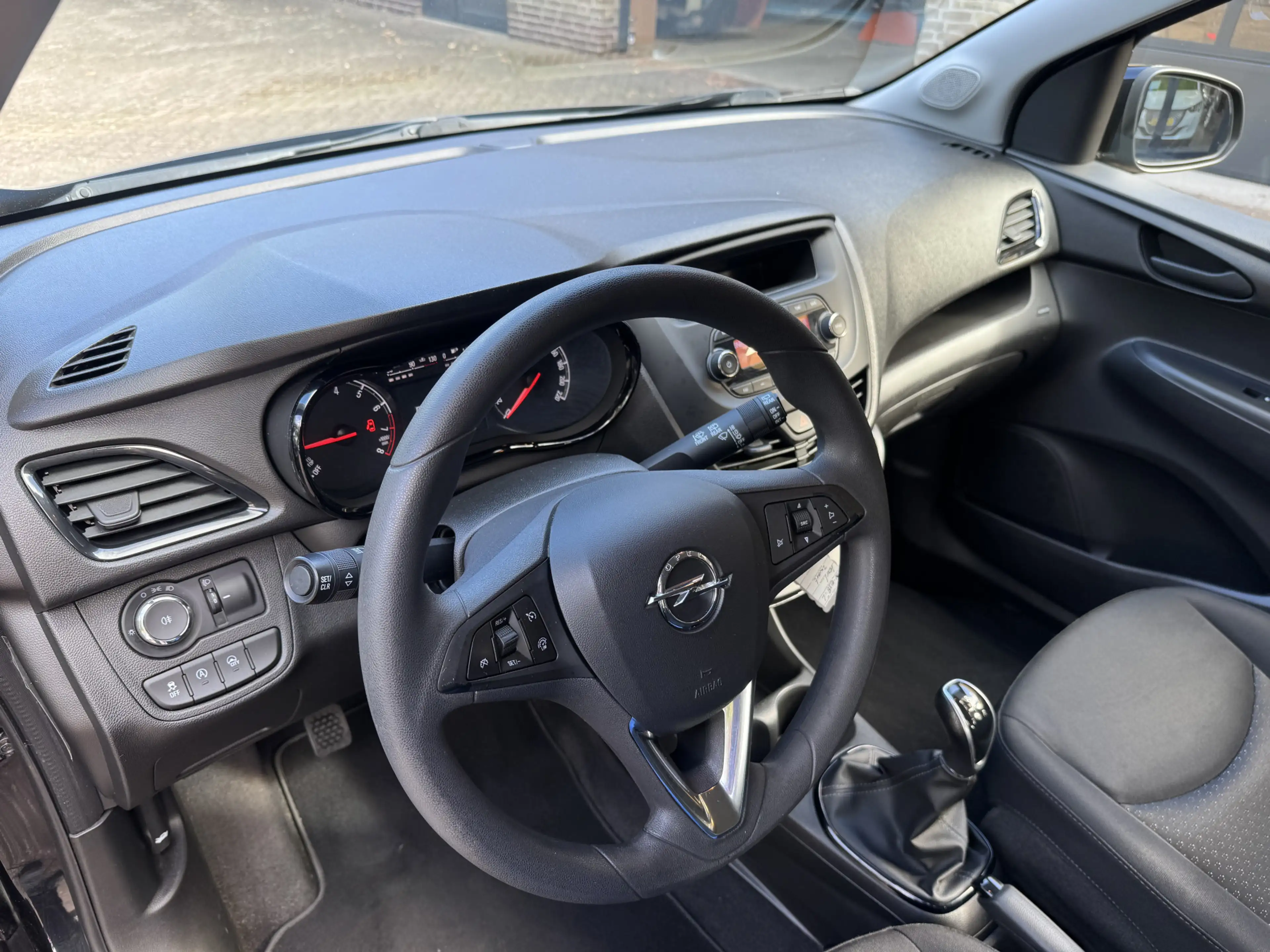 Opel Karl 1.0 ecoFLEX Edition Airco — photo 3