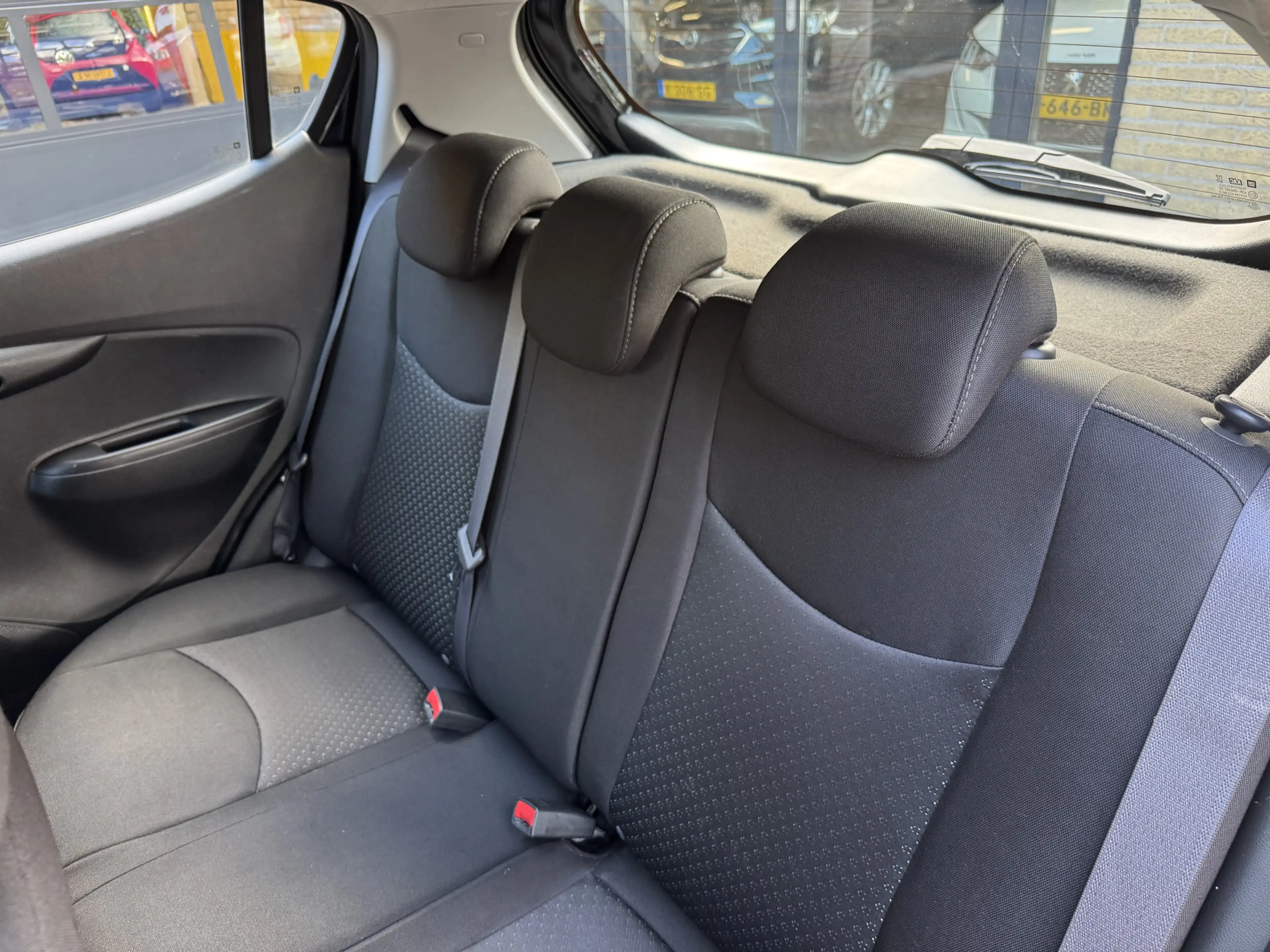 Opel Karl 1.0 ecoFLEX Edition Airco — photo 5