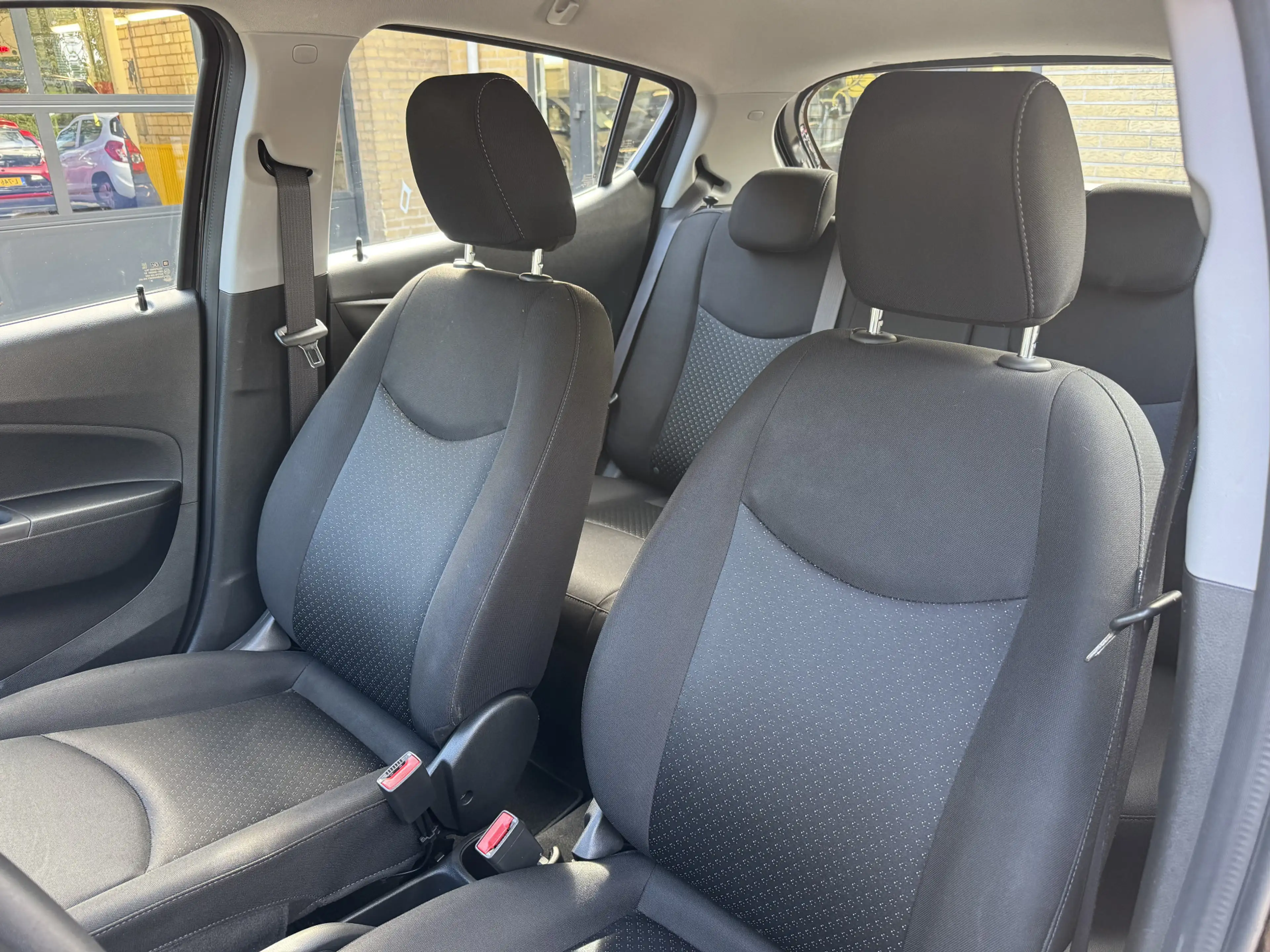 Opel Karl 1.0 ecoFLEX Edition Airco — photo 4
