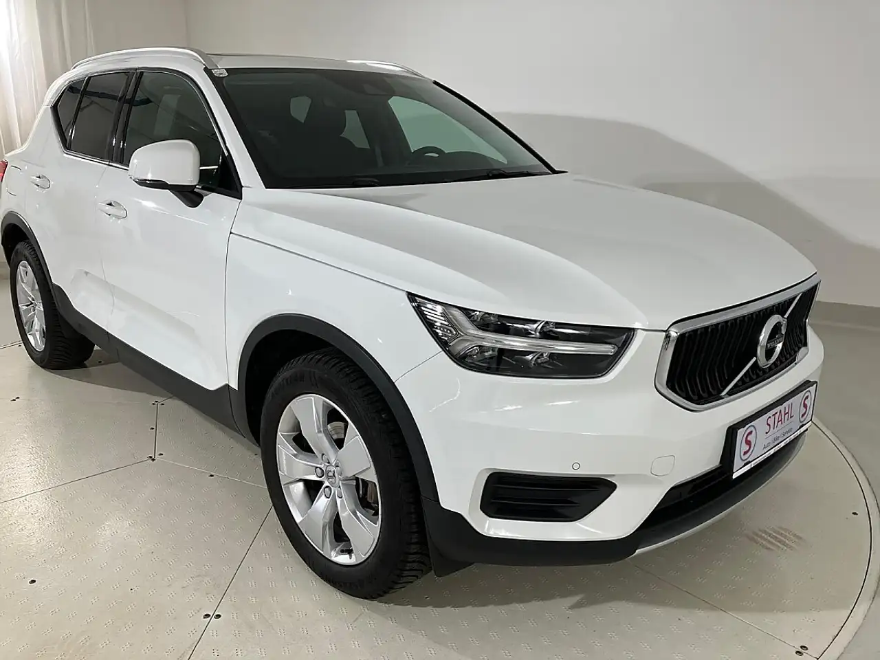 Volvo XC40 T3 Momentum Pro Geartronic Stahl Wien 22, миниатюра 3