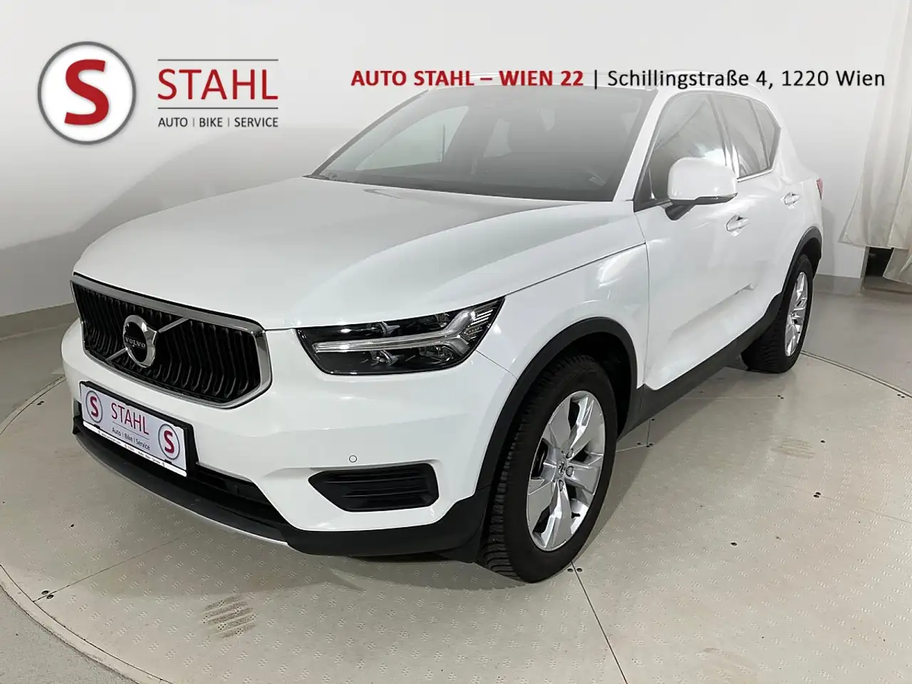 Volvo XC40 T3 Momentum Pro Geartronic Stahl Wien 22