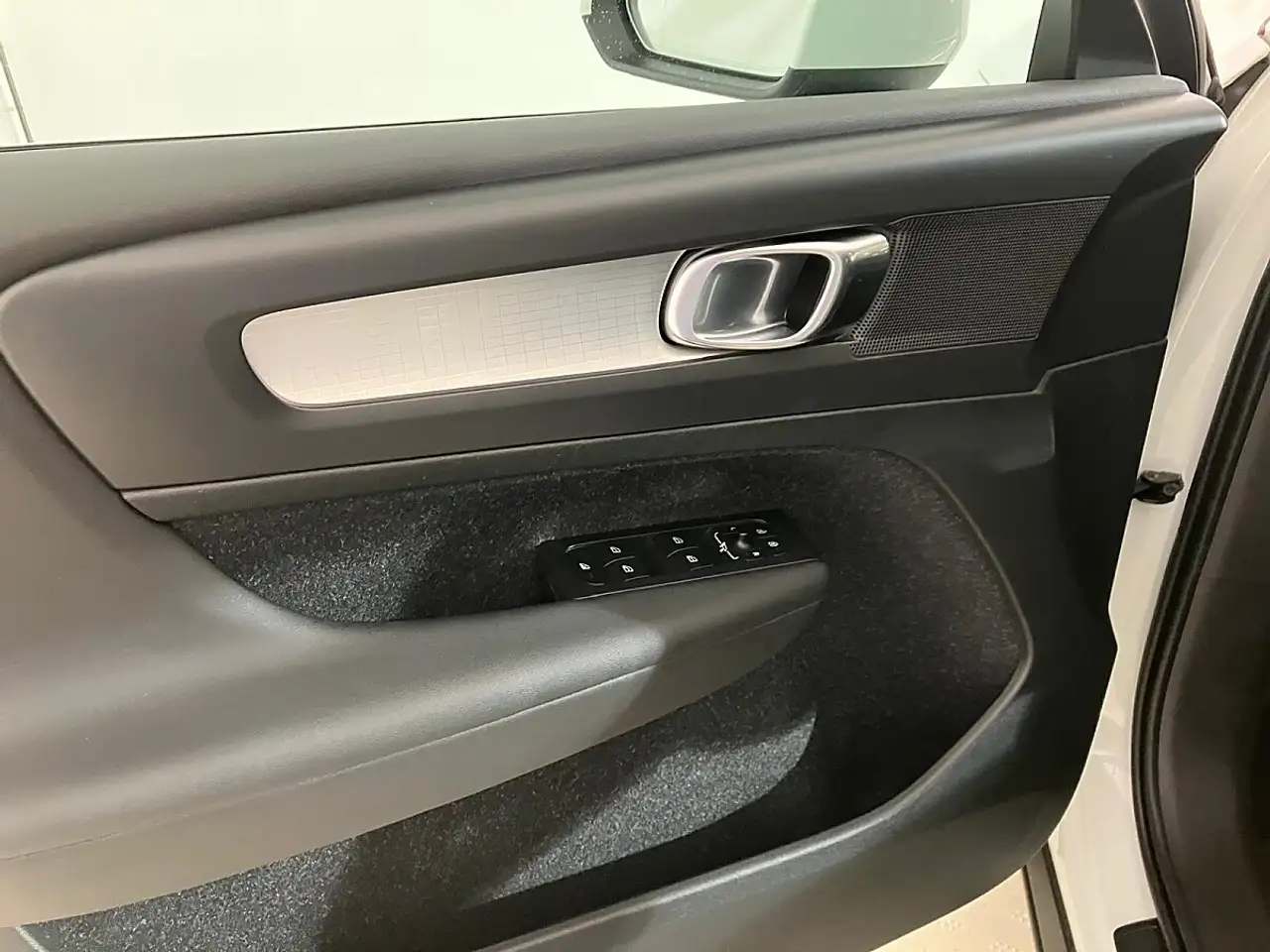 Volvo XC40 T3 Momentum Pro Geartronic Stahl Wien 22, миниатюра 20