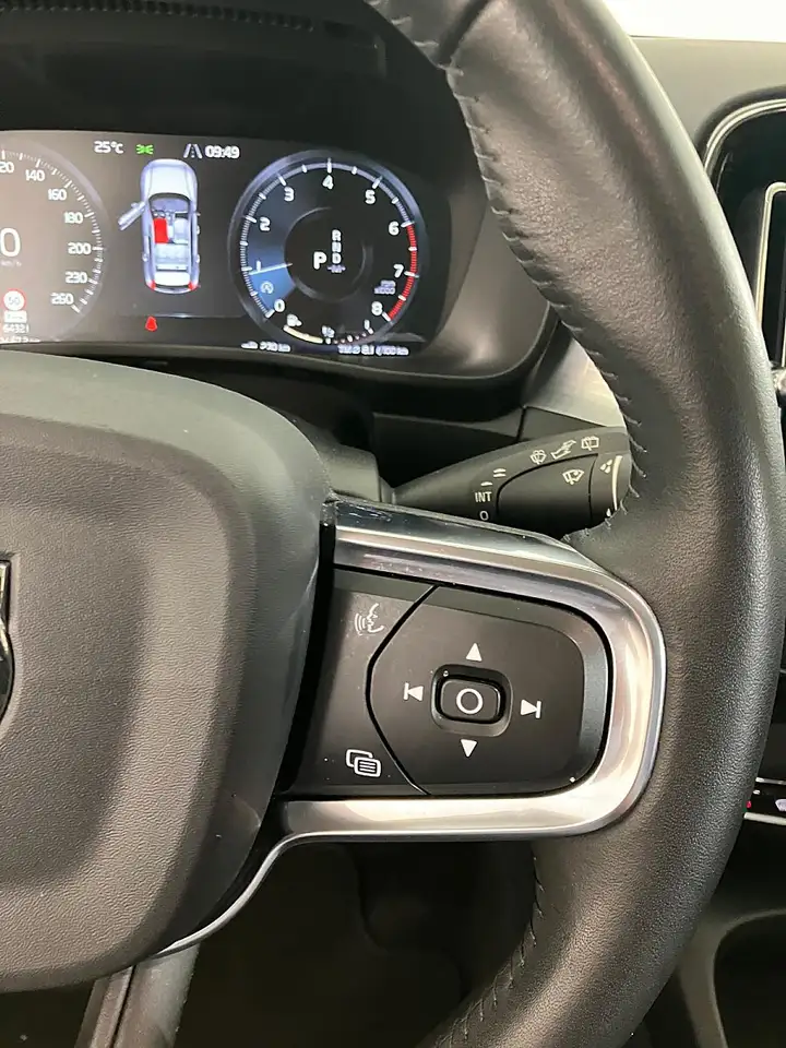 Volvo XC40 T3 Momentum Pro Geartronic Stahl Wien 22, миниатюра 15