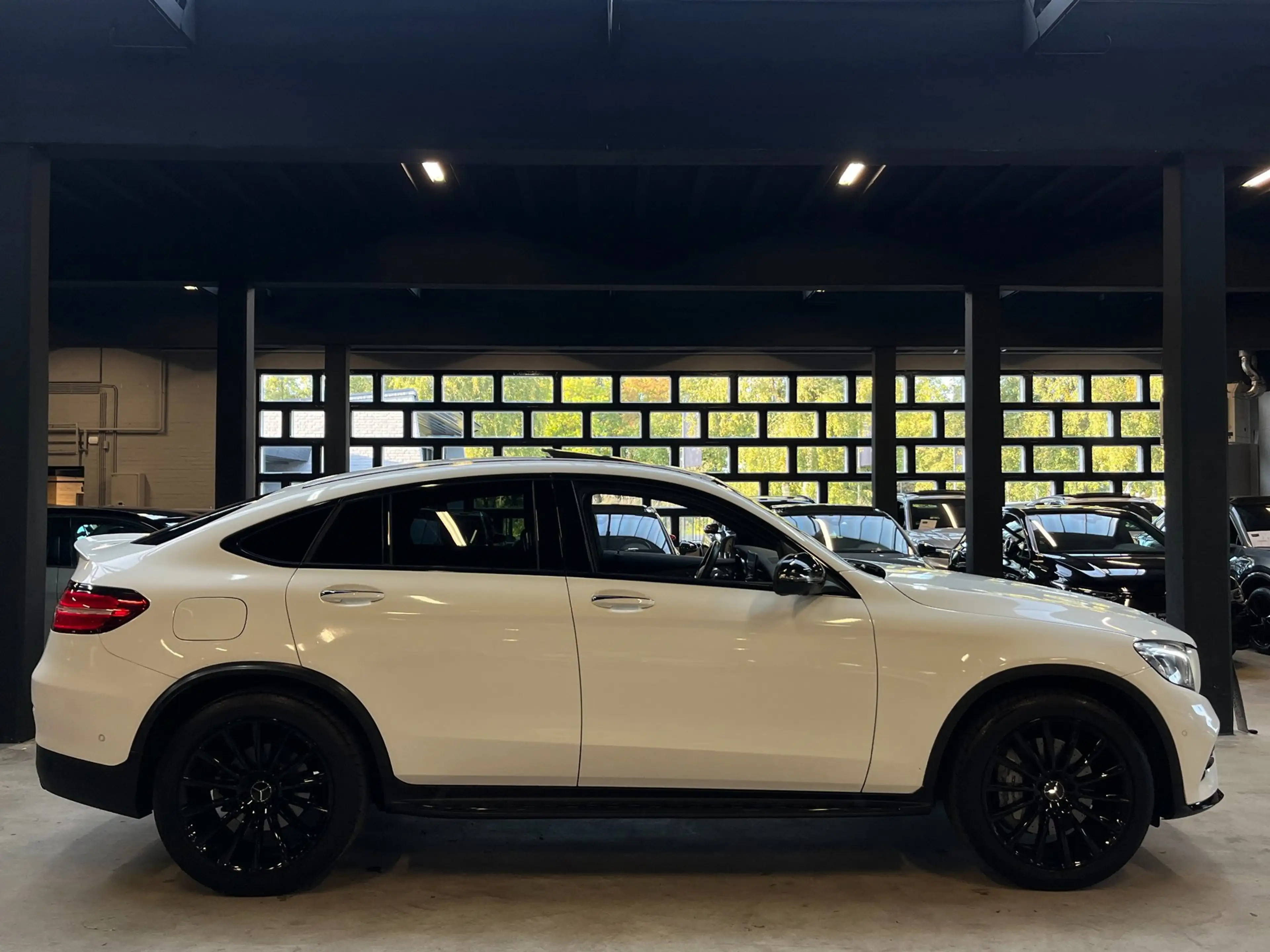 Mercedes-Benz GLC 43 AMG Coupé 4MATIC Memory/Luchtvering/Sfeer/360Camera — photo 6