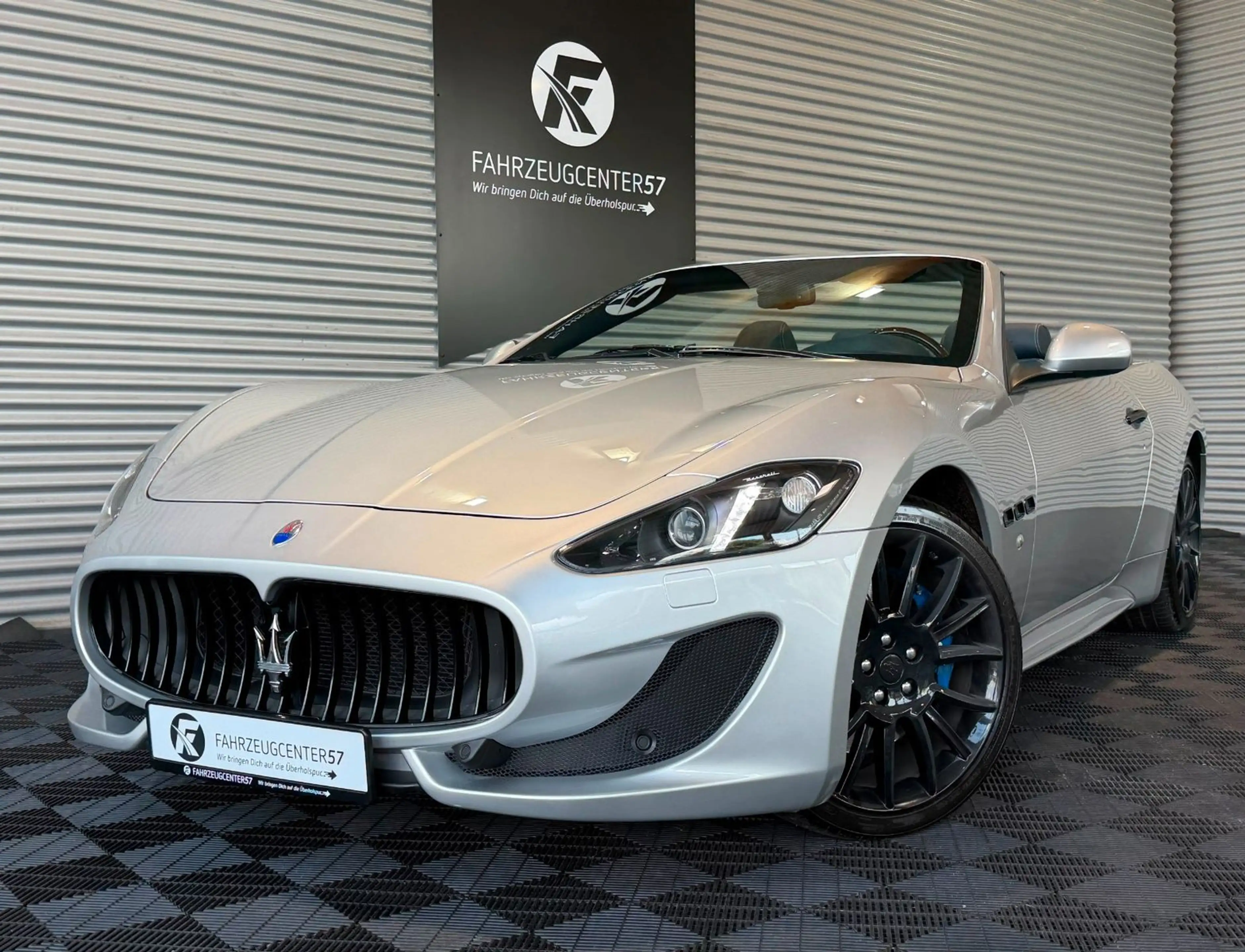 Maserati GranCabrio S 4.7L V8/PDC/NAVI/SHZ/BOSE