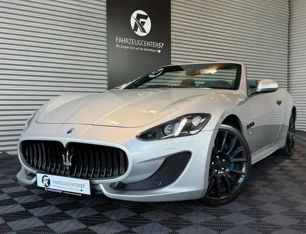 Maserati GranCabrio S 4.7L V8/PDC/NAVI/SHZ/BOSE