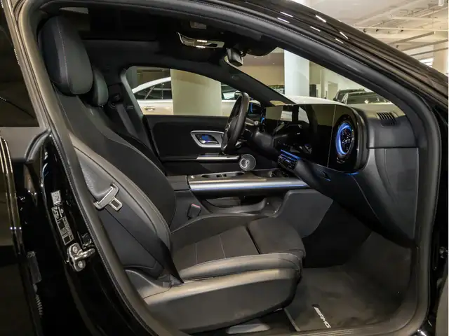 Mercedes-Benz CLA view 9