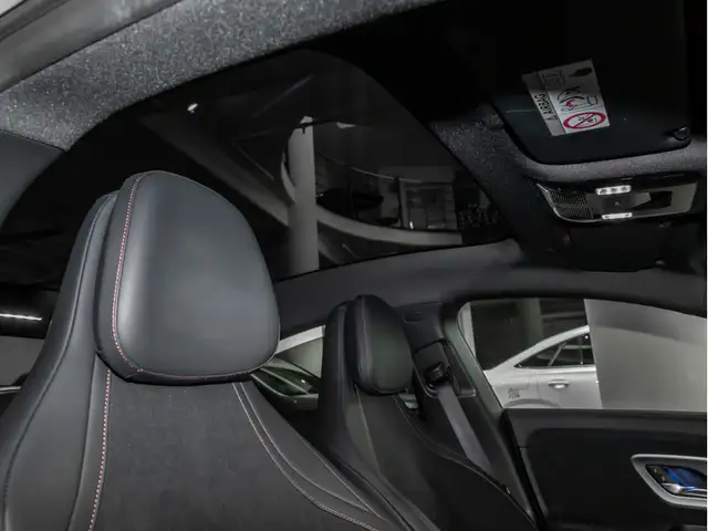 Mercedes-Benz CLA view 11