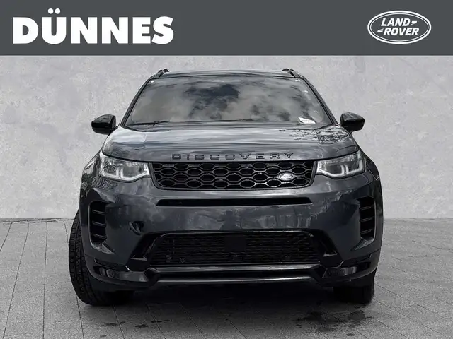 Land Rover Discovery Sport view 8