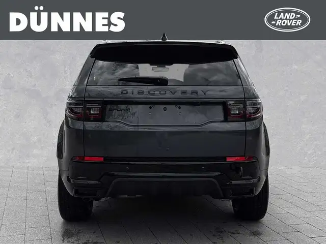 Land Rover Discovery Sport view 7