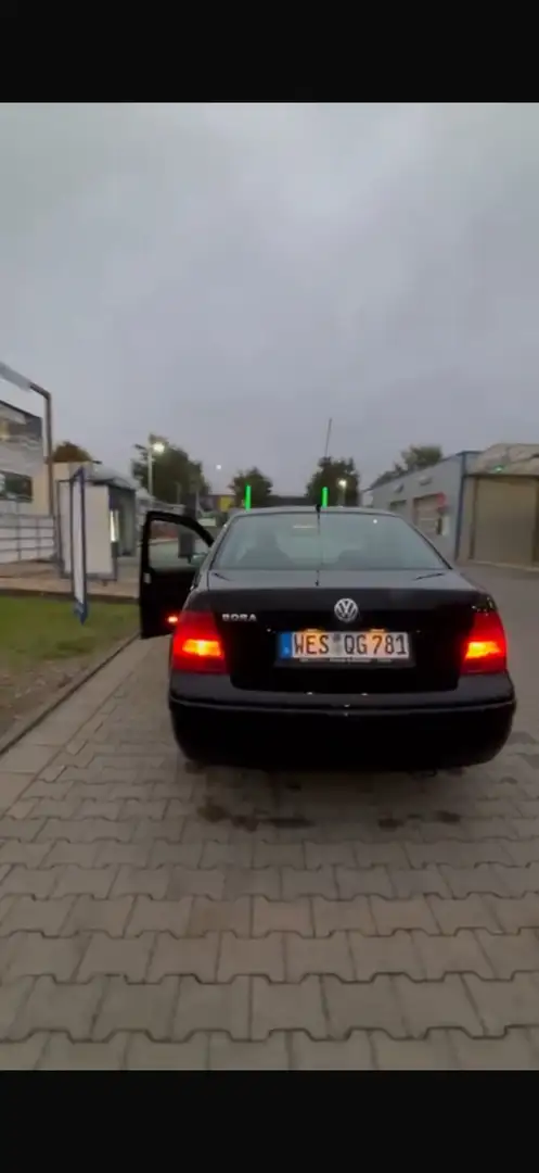 Volkswagen Bora 2.3 V5 4Motion Highline - 2