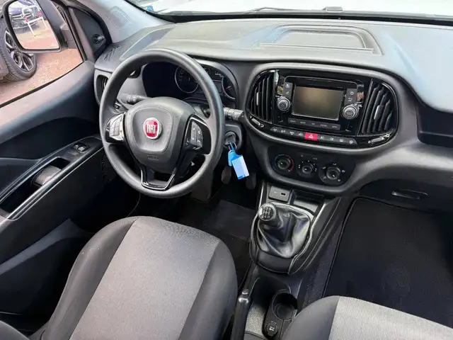 Fiat Doblo view 12