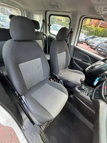 Fiat Doblo view 11