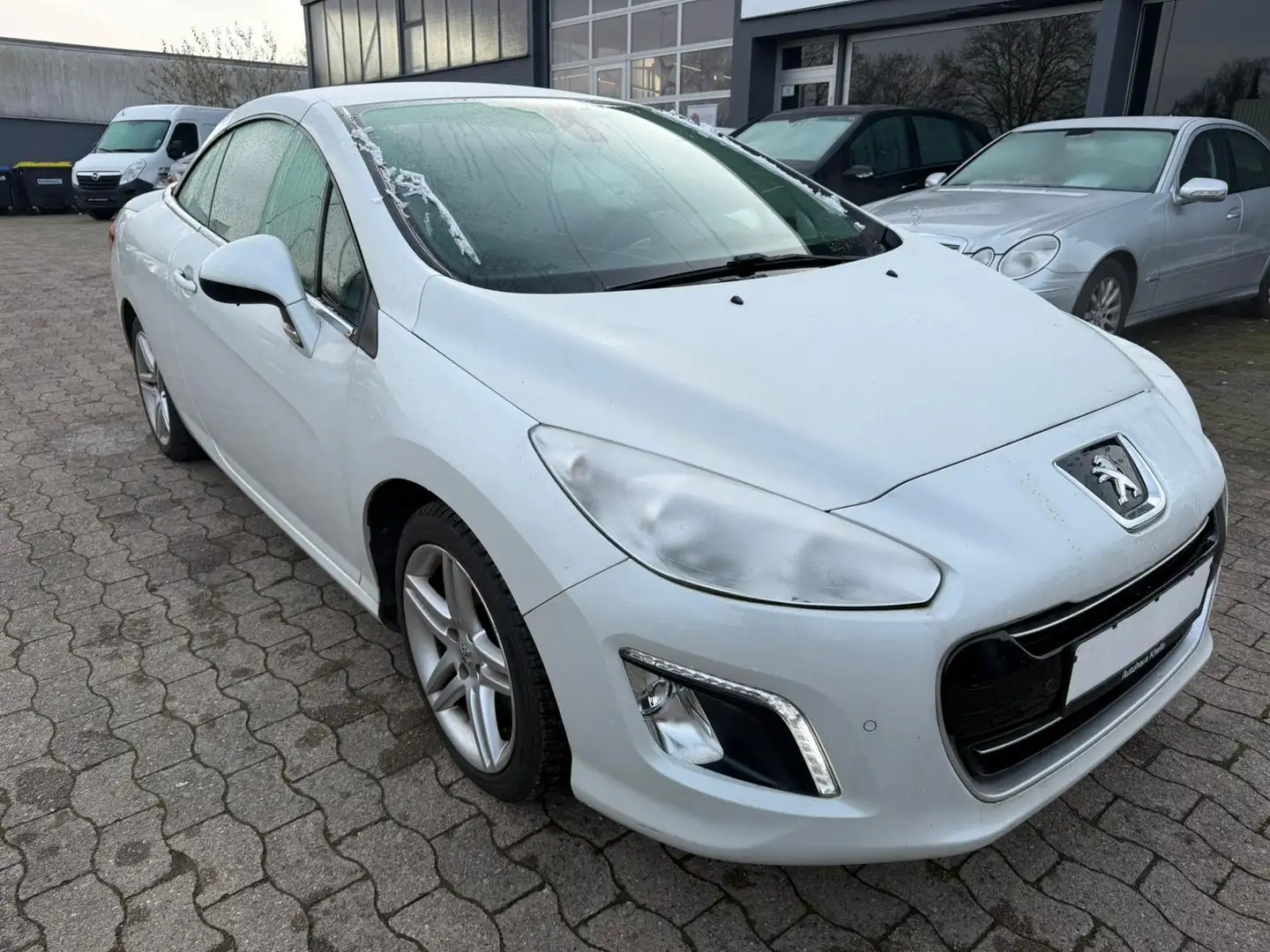 Peugeot 308 Active+Ratenzahlung ohne Bank+Tüv Neu Blanco - 2