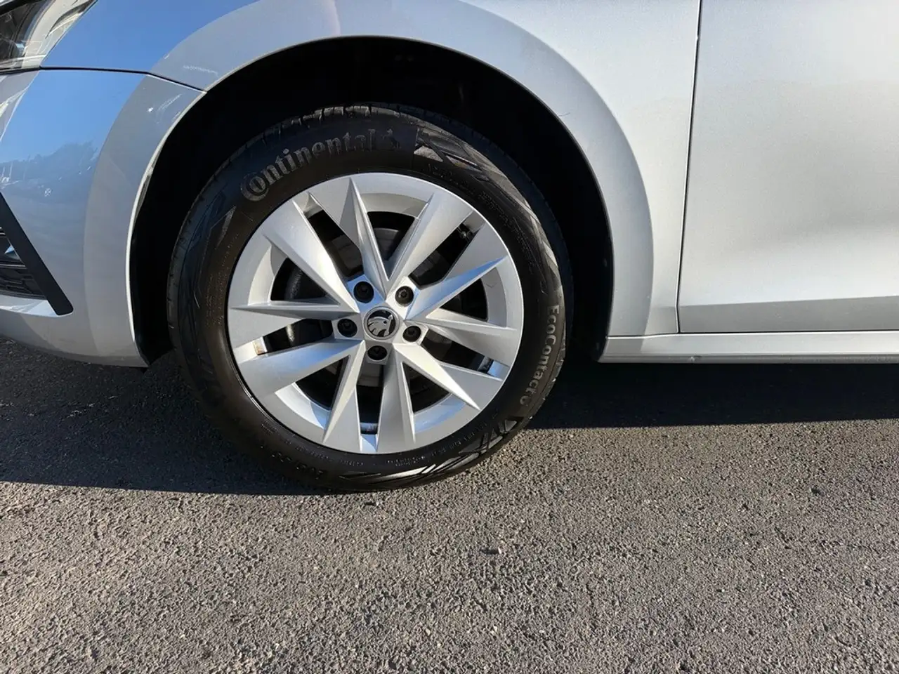 Skoda Octavia Combi 2,0 TDI DSG, миниатюра 3
