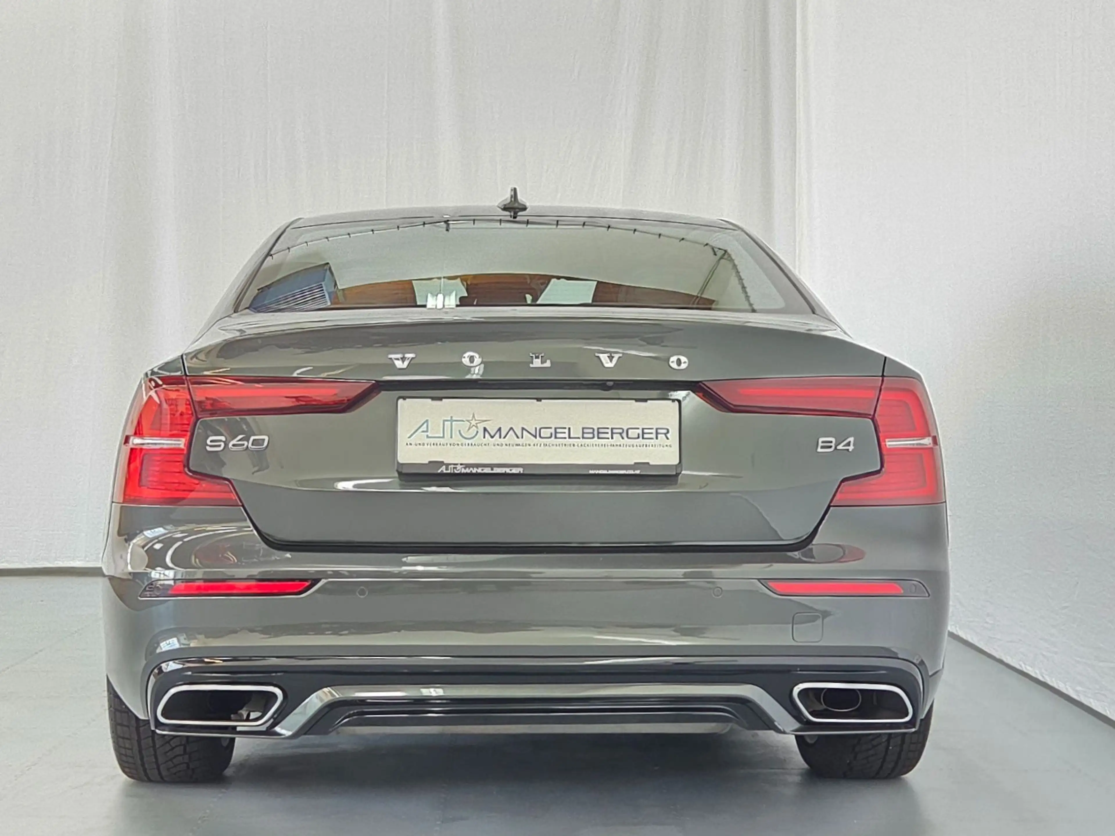 Volvo S60 B4 R-Design Geartronic — photo 7
