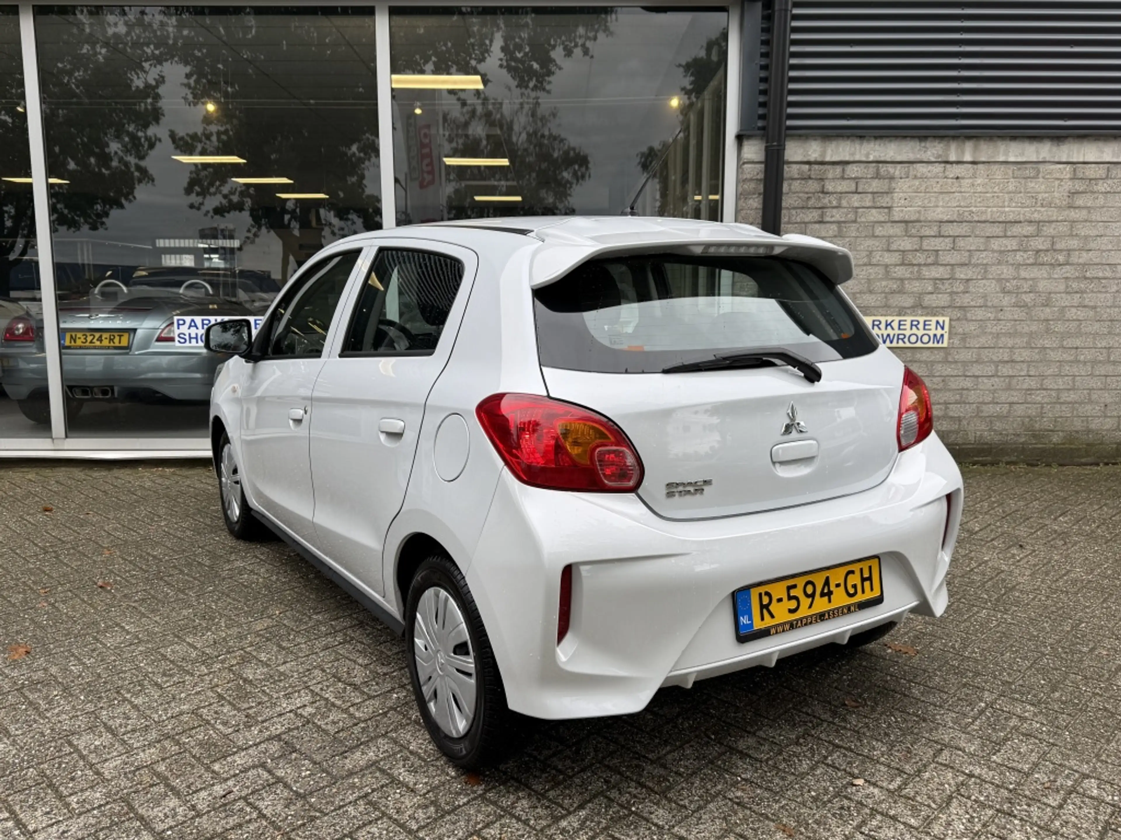 Mitsubishi Space Star 1.2 Connect+ Carplay/DAB/AIRCO — photo 3