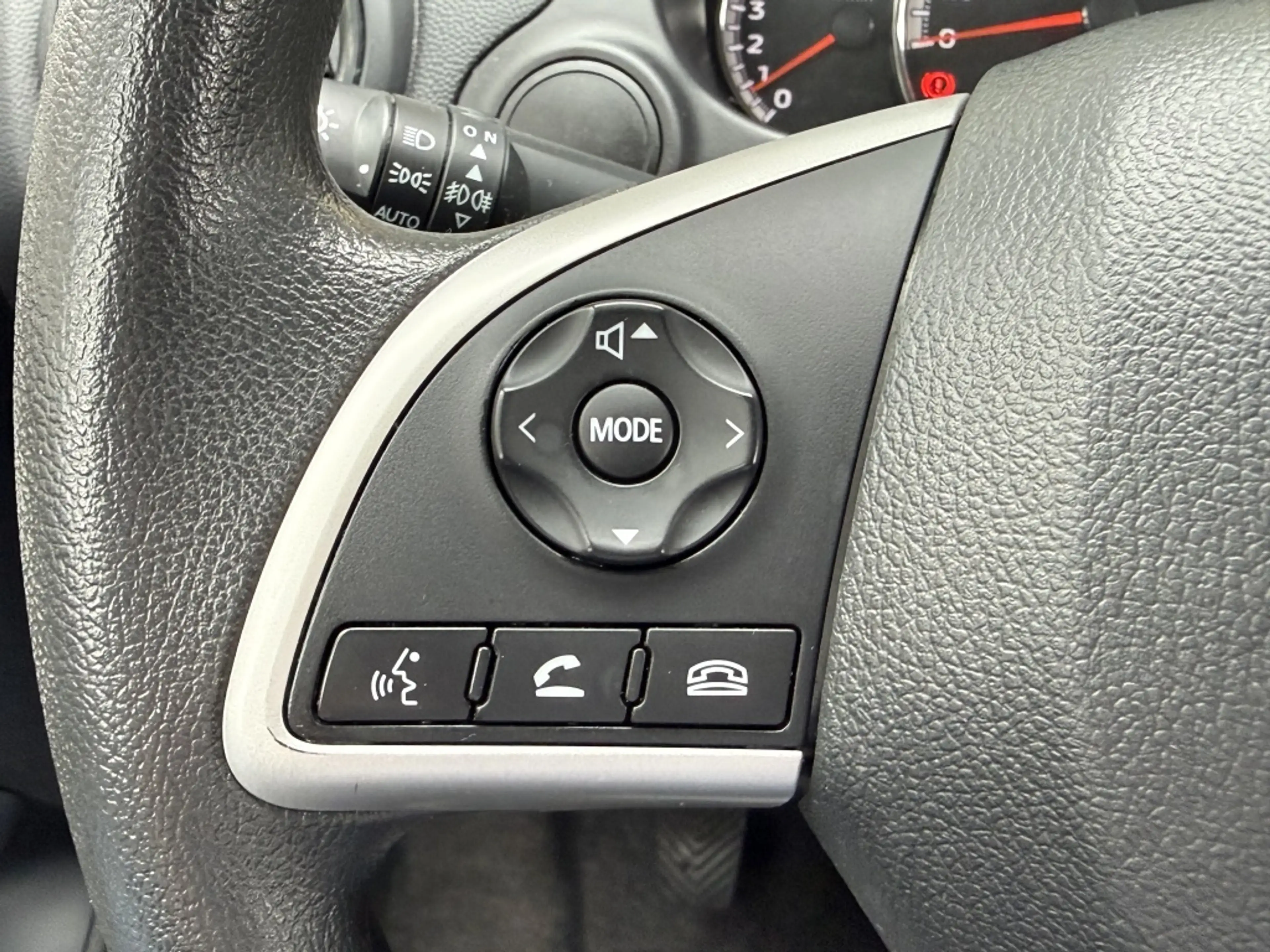 Mitsubishi Space Star 1.2 Connect+ Carplay/DAB/AIRCO — photo 19