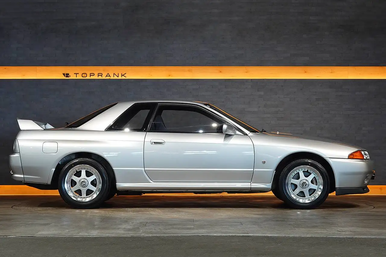 Nissan Skyline GTR R32, foto 11