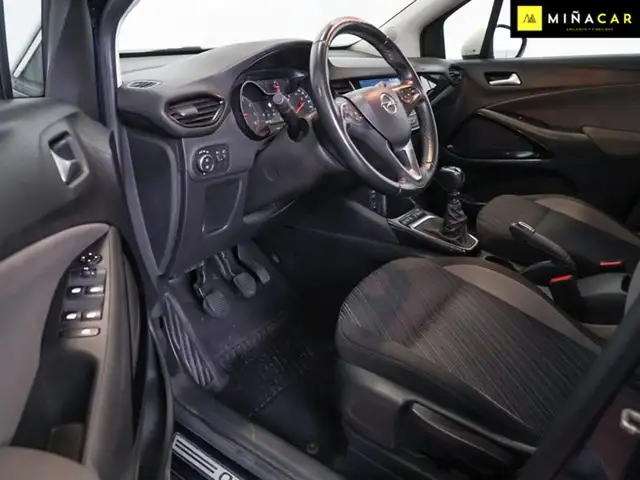 Opel Crossland view 15