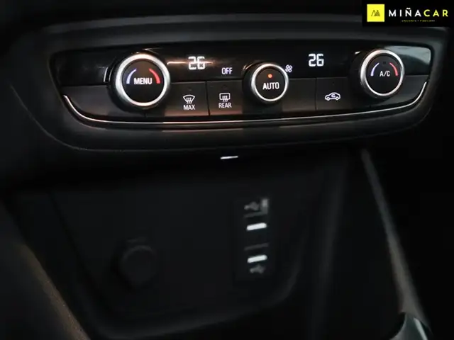 Opel Crossland view 19