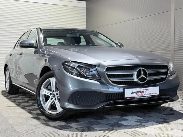 Mercedes-Benz E 200 CGI 4Matic Avantgarde Limousine°RFK°FSE°BT