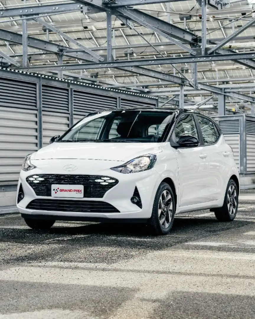 Hyundai i10 1.0 MPI Connectline Ezüst - 1