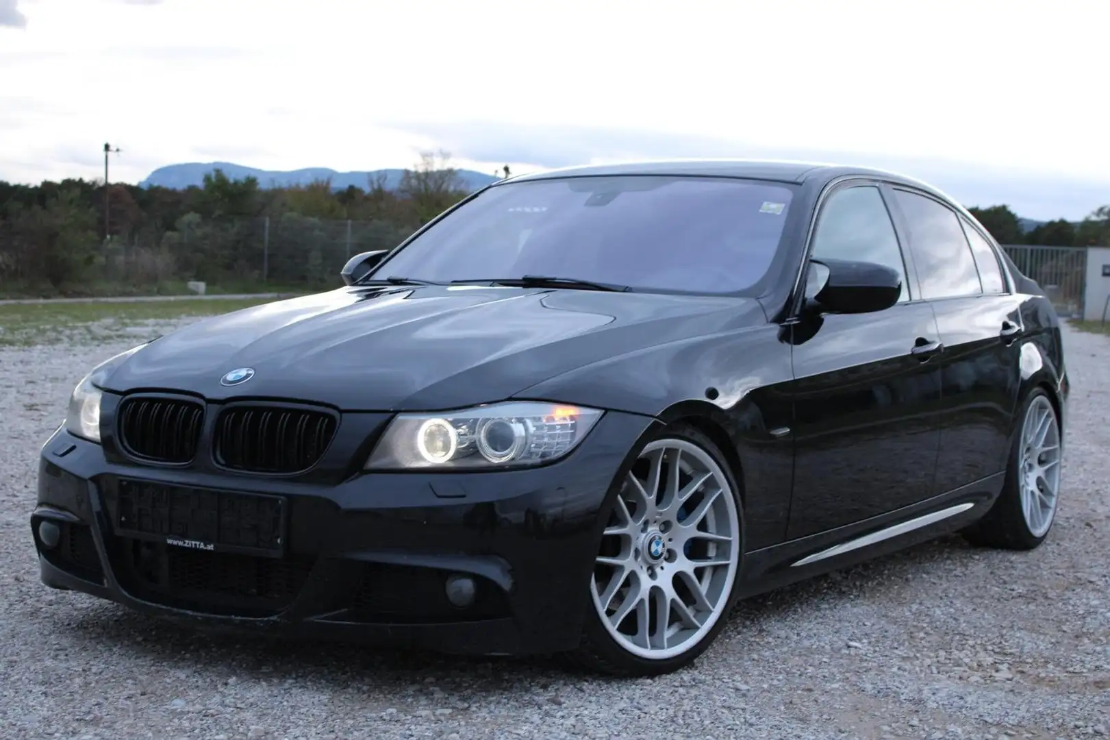BMW 330 E90 330d LCI/M-PAKET Negru - 1