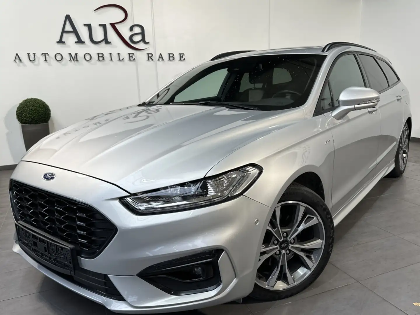 Ford Mondeo Turnier 2.0 EB ST-Line NAV+LED+PANO+KAM Ezüst - 2