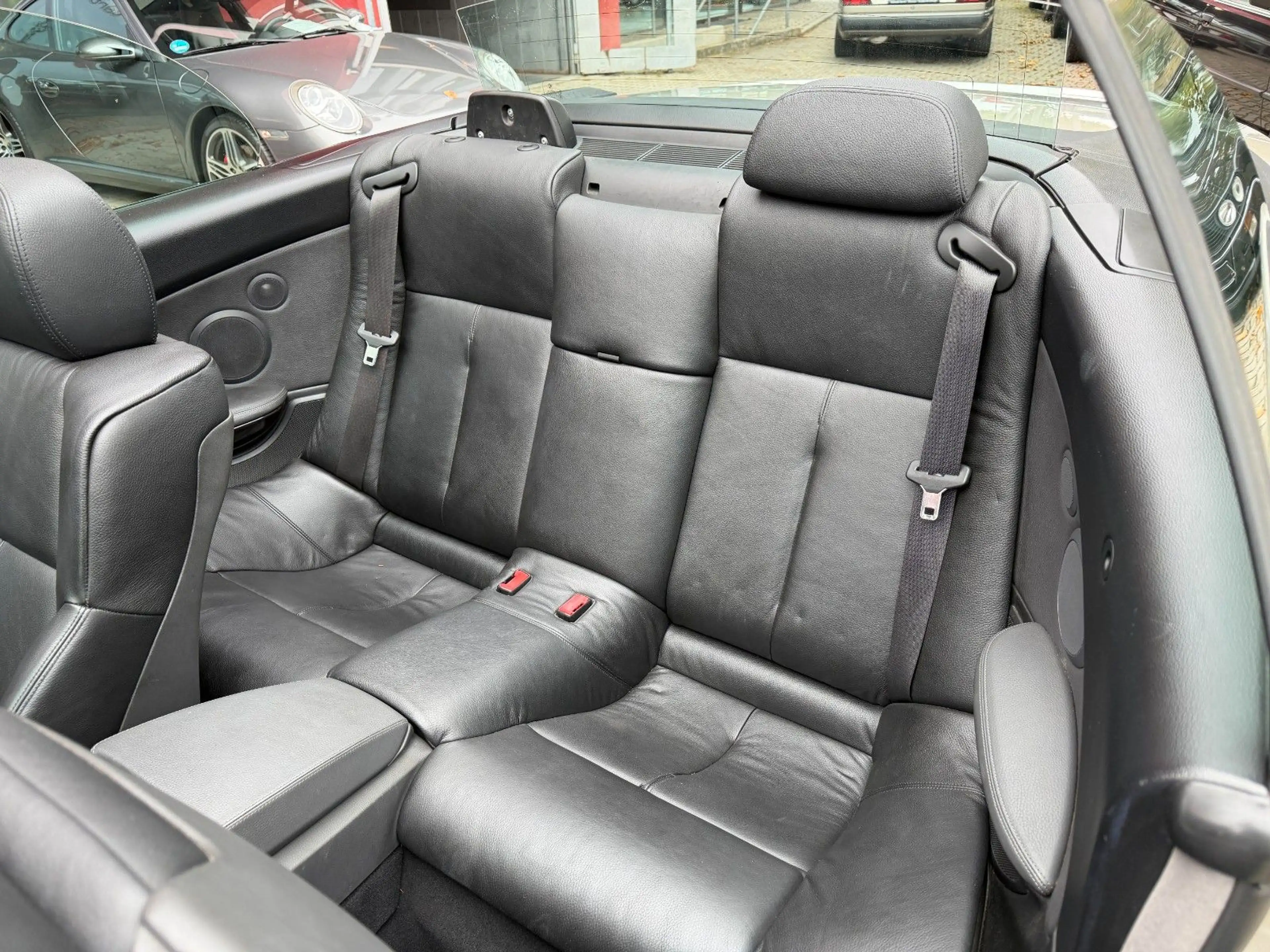 BMW 645 Ci Cabrio — photo 15