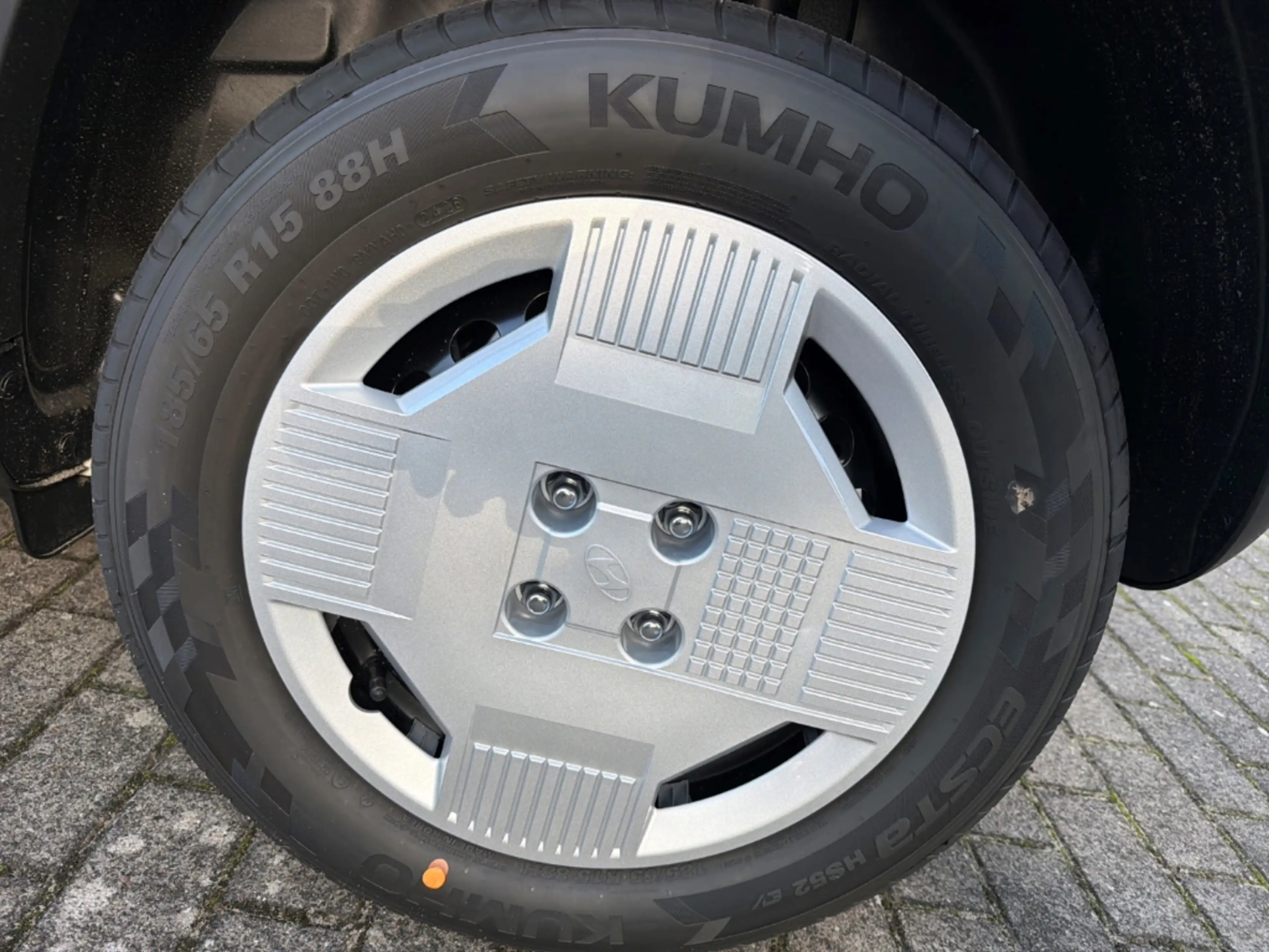 Hyundai Inster Elektro 71 kW FWD EV (MY26) 42 kWh (97 PS) 2WD Sel — photo 6