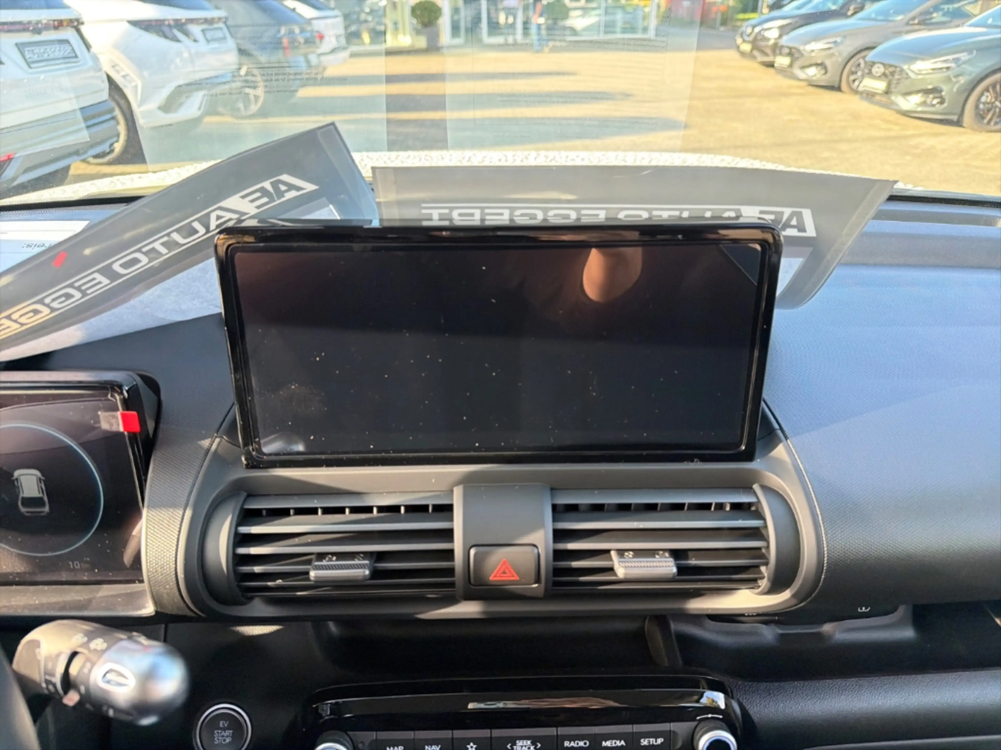 Hyundai Inster Elektro 71 kW FWD EV (MY26) 42 kWh (97 PS) 2WD Sel — photo 10