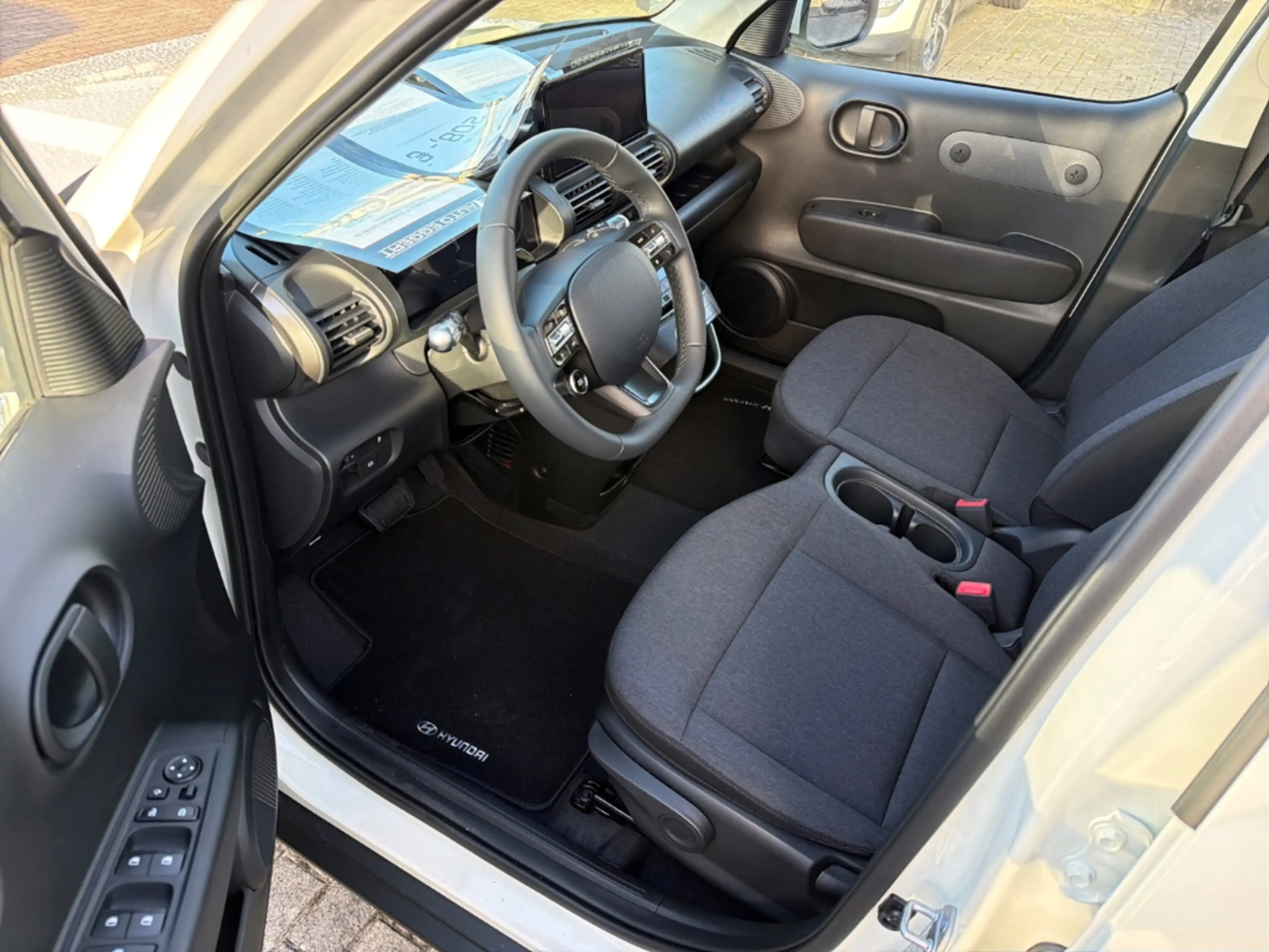 Hyundai Inster Elektro 71 kW FWD EV (MY26) 42 kWh (97 PS) 2WD Sel — photo 7